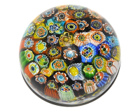 Due-dei-quattro-fermacarte-in-vetro-di-Murano